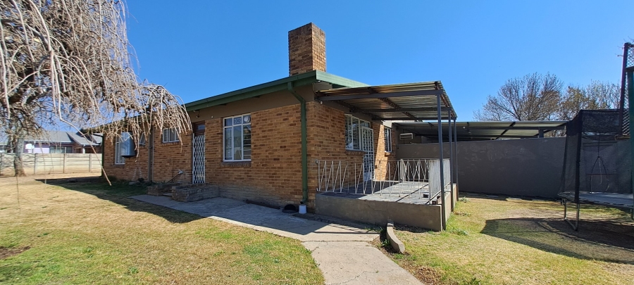 To Let 3 Bedroom Property for Rent in Morelig Free State